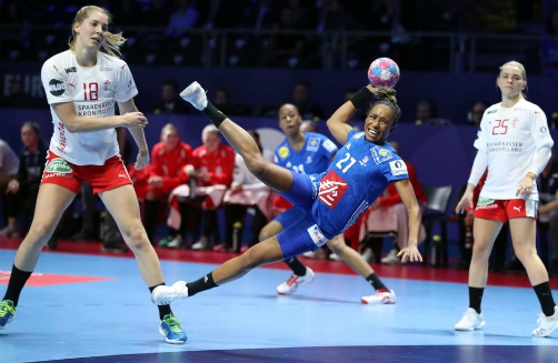 Made in Hand, Handball, EHF Euro 2018, Equipe de France, Estelle Nze-Minko
